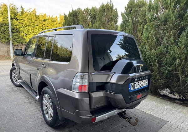 Mitsubishi Pajero cena 99900 przebieg: 249000, rok produkcji 2015 z Gdynia małe 67